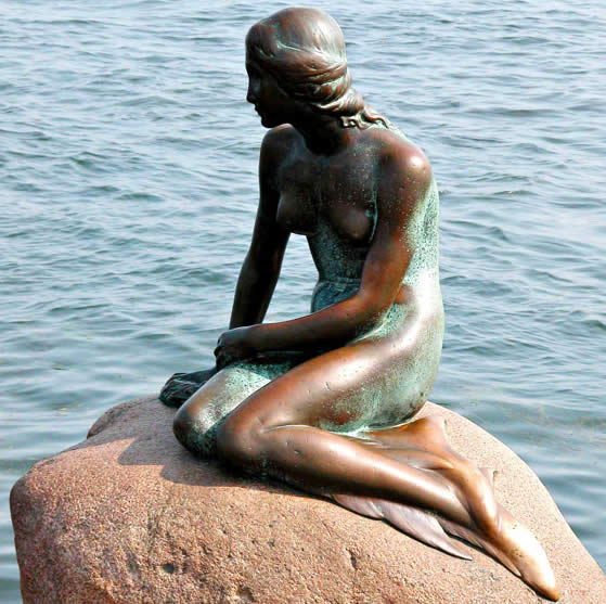 mermaid statue