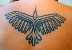 Indigenous eagle motif. Tattoo by Vladimir Smith, design by Saúl Tortolero.