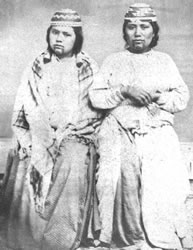 Yurok. Women with various chin tattoos, ca. 1890s. 