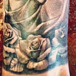 Justin Bieber roses tattoo