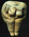 Figurine showing possible tattoo marks